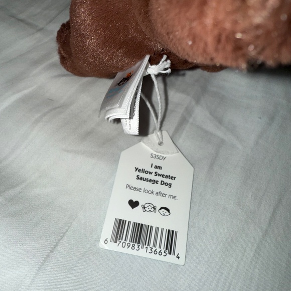 Jellycat retired yellow sweater sausage dog - Picture 7 of 9